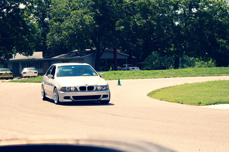 Illustration for article titled I survived my first track day!